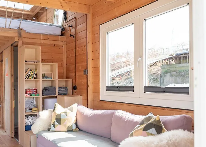 Hotel na wodzie Tolles Tiny-hausboot Marianne Mit Dachterrasse *